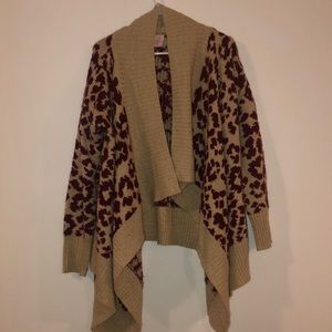 Red & Tan Cheetah Romeo & Juliet Couture Cardigan